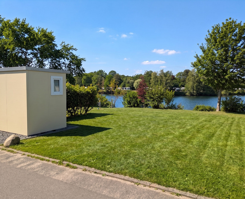 Luxusstellplatz Premium See