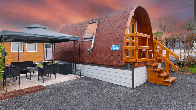 Romantic gazebo 1019