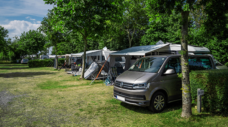 Emplacement catégorie 2 (99-114m²) avec eau/égouts